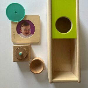 Montessori Lovevery Wooden Sliding Top Object Permanence Box